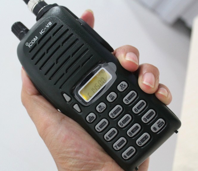 IC-V8 Sport 144MHz VHF ICOM walkie talkie radio communication